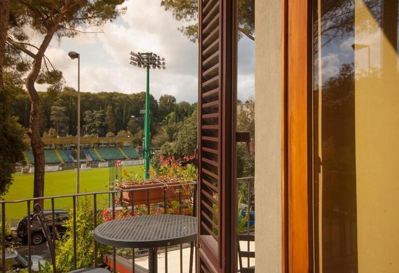 اتاق استاندارد چهار تخته, Albergo Chiusarelli
