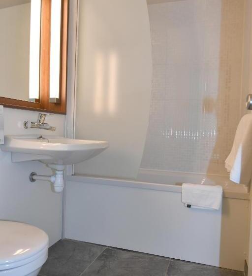 Номер Стандарт, Kyriad Direct Metz Nord – Woippy
