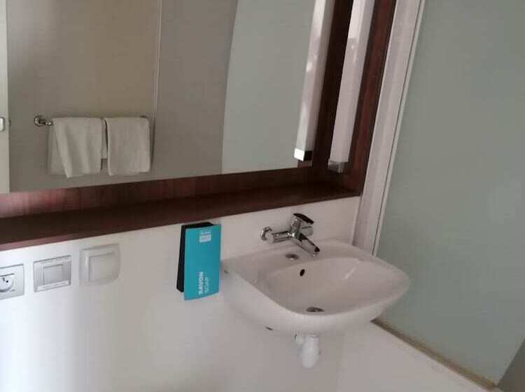 Номер Стандарт, Kyriad Direct Metz Nord – Woippy