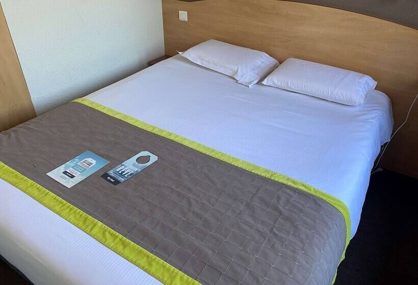 Номер Стандарт, Kyriad Montpellier Aéroport   Parc Expo