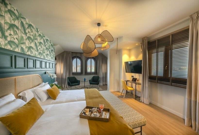 اتاق پرمیوم, Puente Colgante Boutique