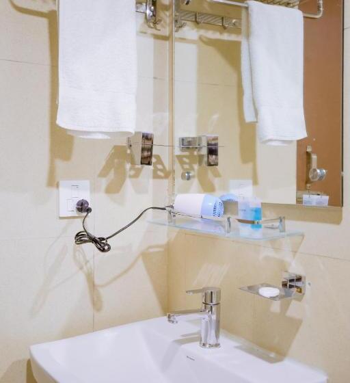 Economy Triple Room, Paradise Boutique