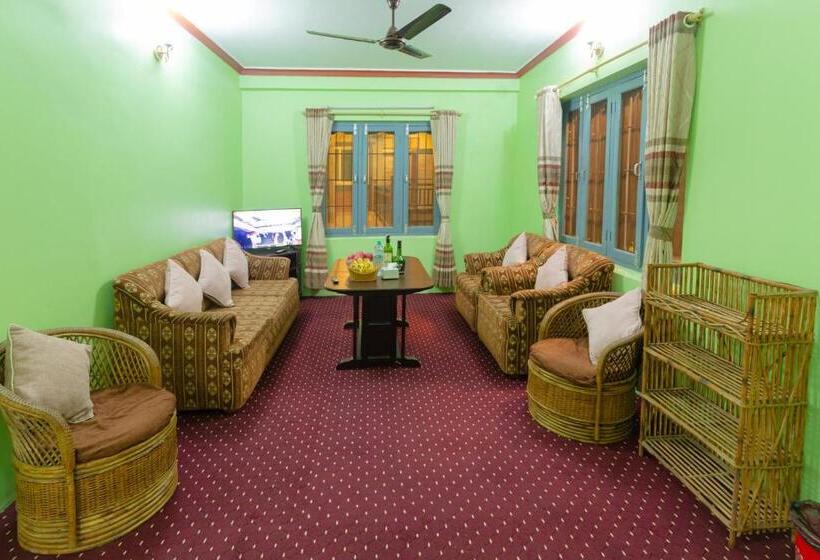 آپارتمان 1 خوابه با چشم‌انداز باغ, Paradise Boutique