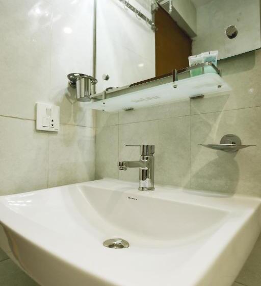 Economy Triple Room, Paradise Boutique