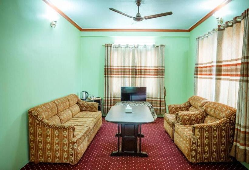 آپارتمان 1 خوابه با چشم‌انداز باغ, Paradise Boutique