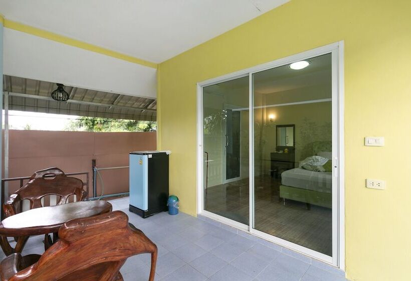 高级大房间, Oyo 953 Tawan Resort