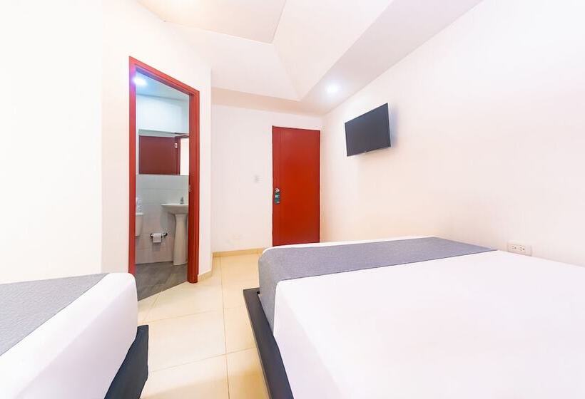 スタンダードトリプルルーム, Hostal Amanari