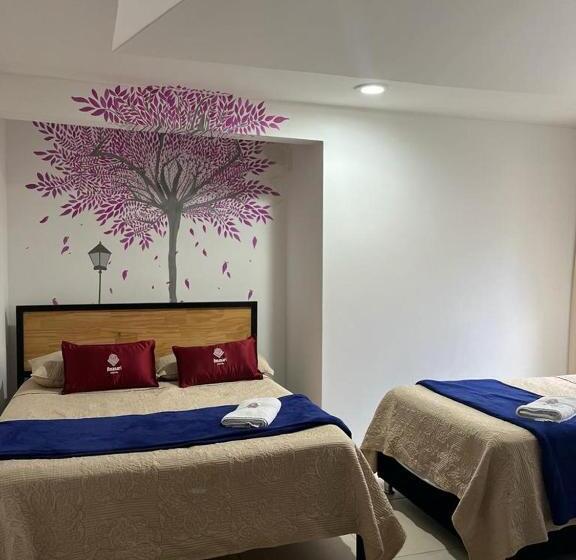 غرفة قياسية ثلاثية, Hostal Amanari