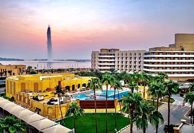 Апартаменты 3 Спальни, The Apartments
