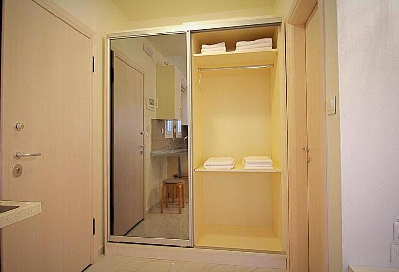 Люкс, Imagine Luxury Suites