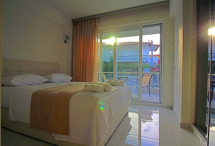 Полулюкс, Imagine Luxury Suites