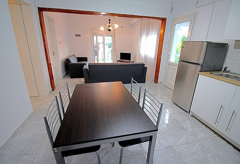 Дом 2 Спальни, Imagine Luxury Suites