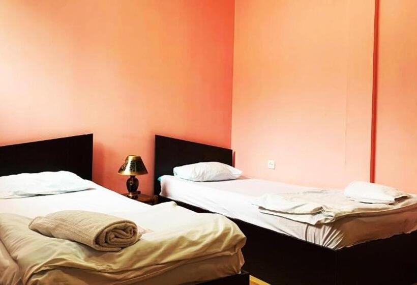اتاق استاندارد, Domino Yerevan Hostel