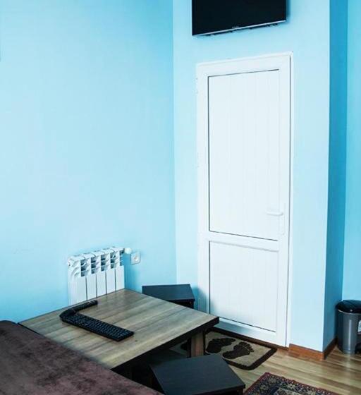 اتاق استاندارد, Domino Yerevan Hostel