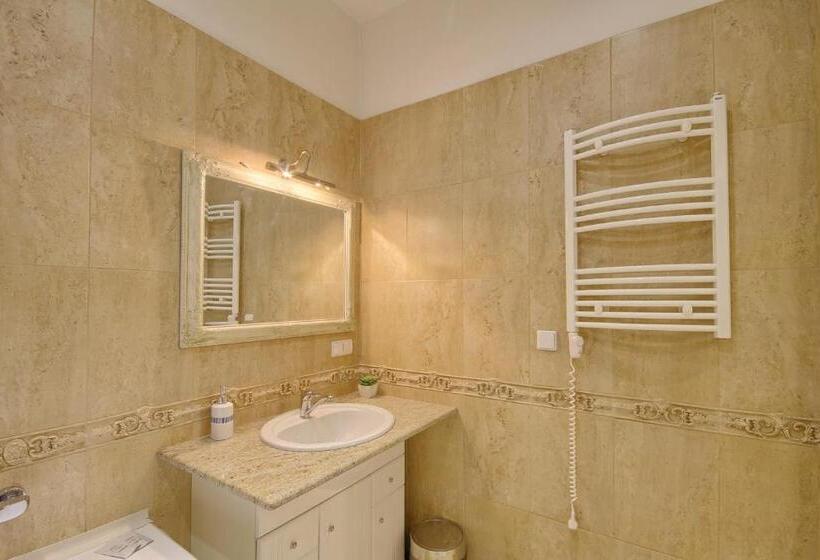 Suite with Terrace, Taurus Apartments Vilnius