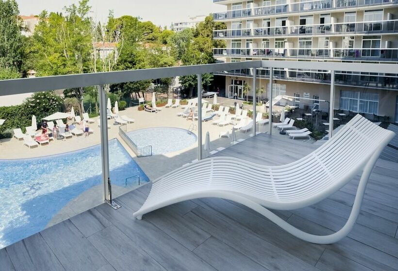 2침실 프리미엄 아파트, Aparthotel Cye Holiday Centre