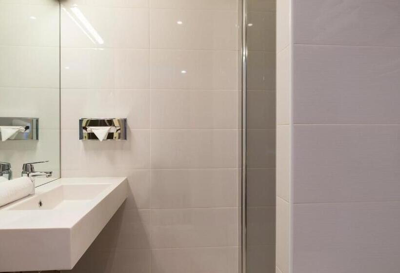 Номер Стандарт, Brit Hotel Confort Le Limouzi Tulle