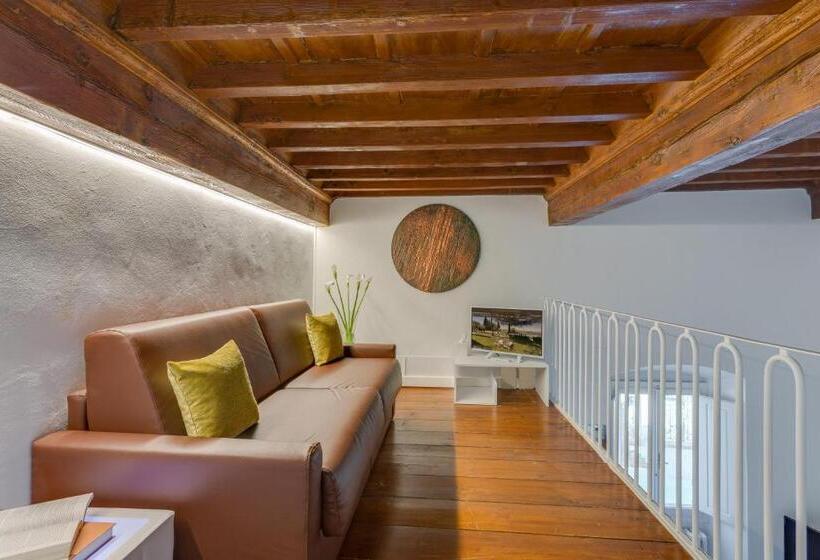 スーペリアースイート, Villa I Barronci Resort & Spa