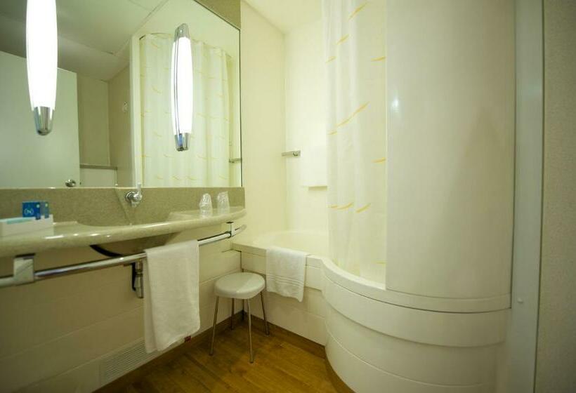 اتاق استاندارد, Novotel Torino Corso Giulio Cesare