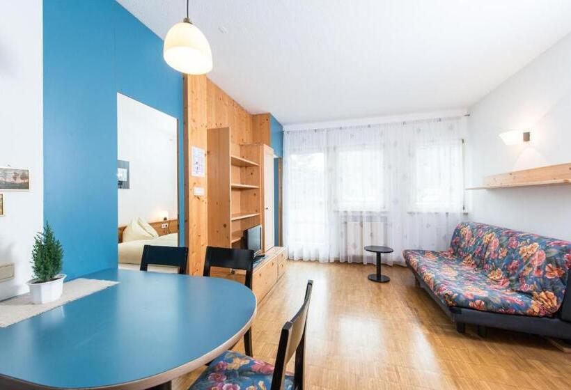 Апартаменты 2 Спальни, Residence Auriga