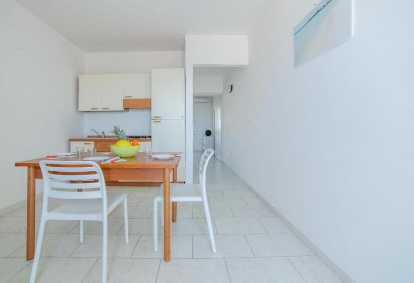 Апартаменты 1 Спальня, Spiaggia Bianca Apartments