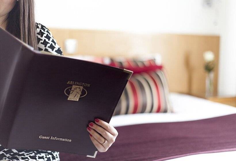 اتاق استاندارد سه نفره, Arlington Hotel O Connell Bridge