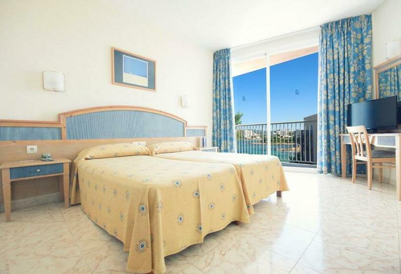Номер Стандарт Трехместный, Azuline Hoteles Mar Amantis & Ii