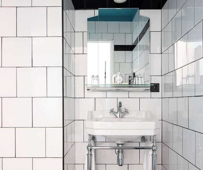 스탠다드 룸 더블 침대, Best Western Premier Hotel Roosevelt