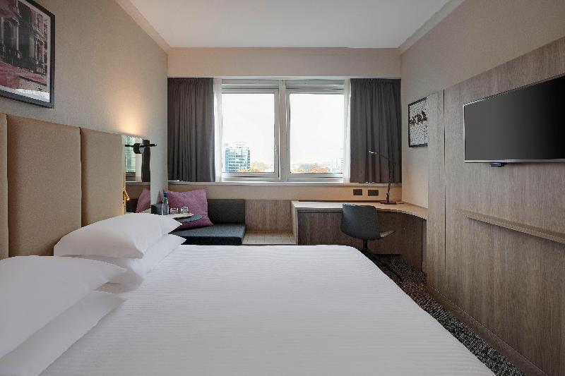 اتاق استاندارد با تخت بزرگ, Crowne Plaza Milan Linate, An Ihg