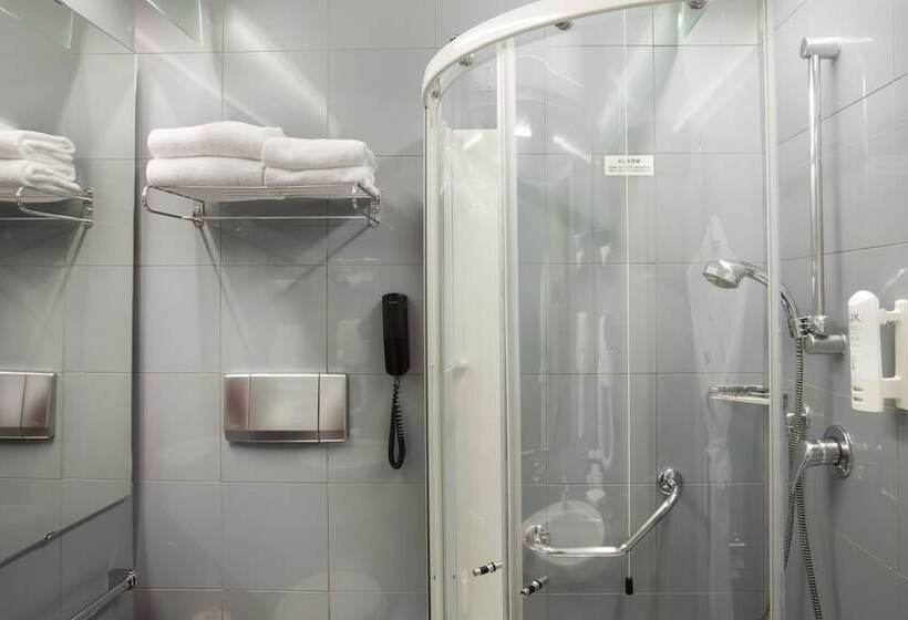 اتاق استاندارد, Crowne Plaza Milan Linate, An Ihg