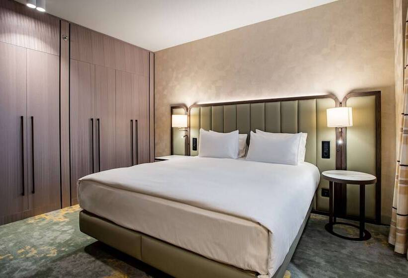 Президентский Люкс, Hilton Sofia