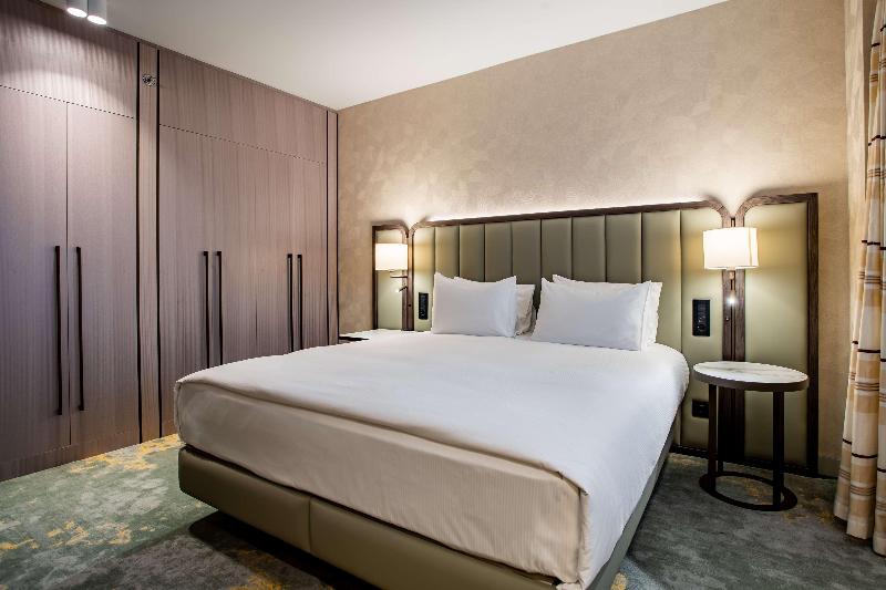 Президентский Люкс, Hilton Sofia