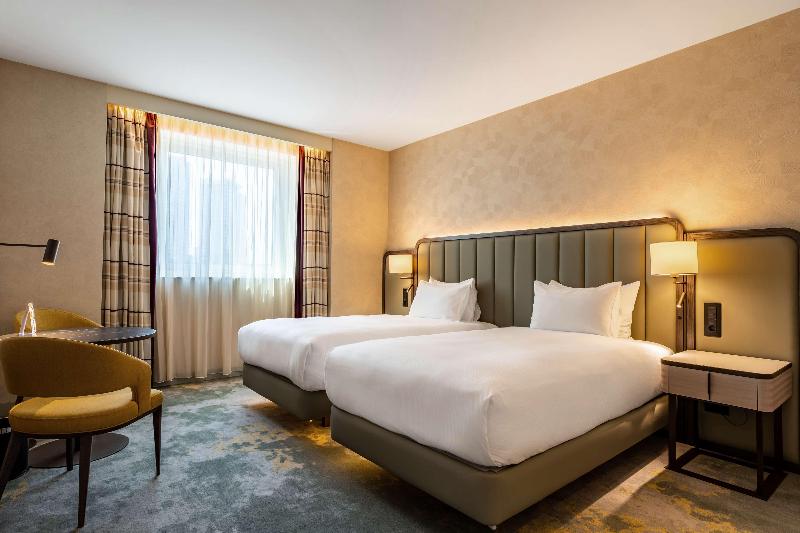 Номер Executive, Hilton Sofia