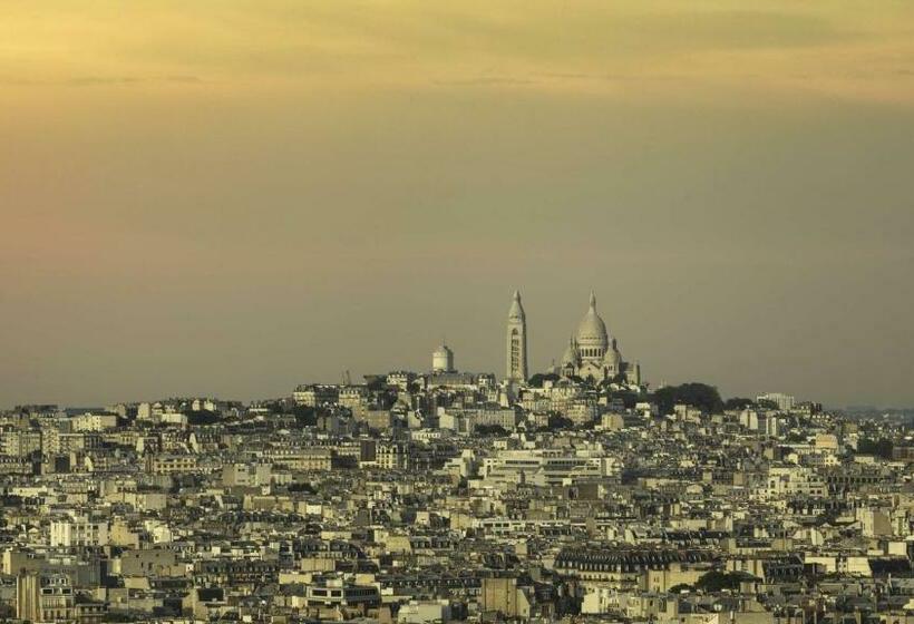 اتاق لوکس با چشم‌انداز, Hyatt Regency Paris Etoile
