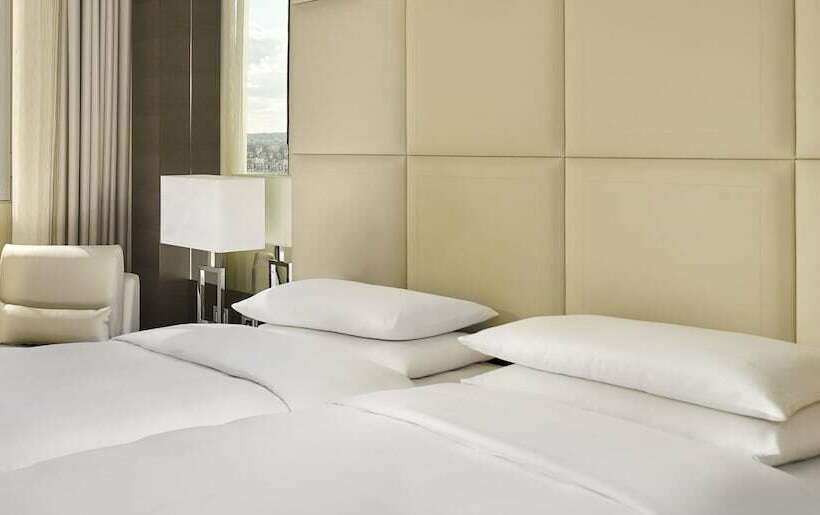 اتاق استاندارد, Hyatt Regency Paris Etoile