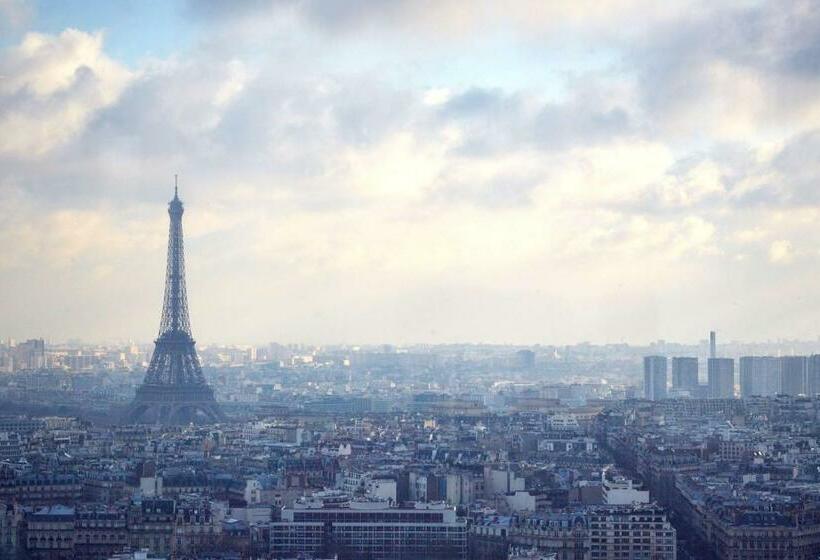 سوئیت با تخت بزرگ, Hyatt Regency Paris Etoile
