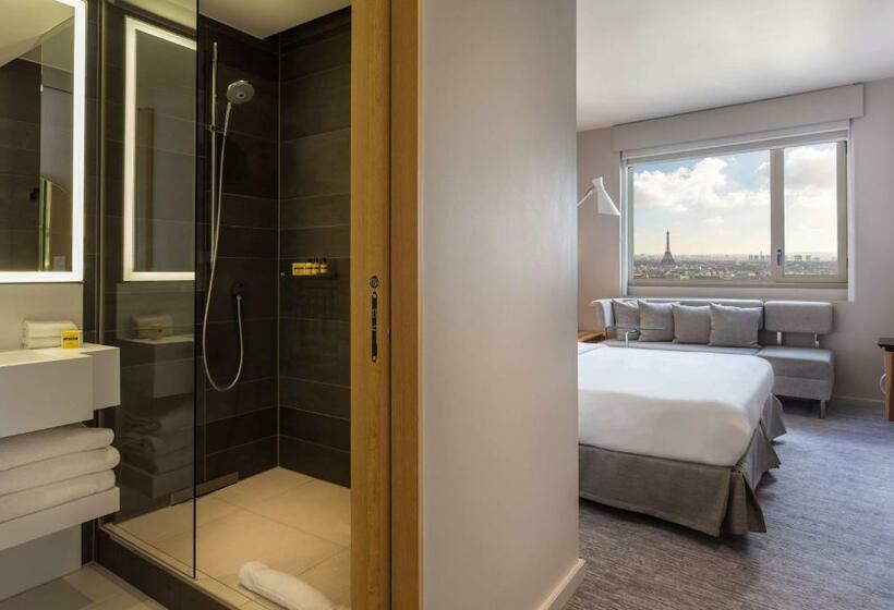 Club Room King Bed, Hyatt Regency Paris Etoile