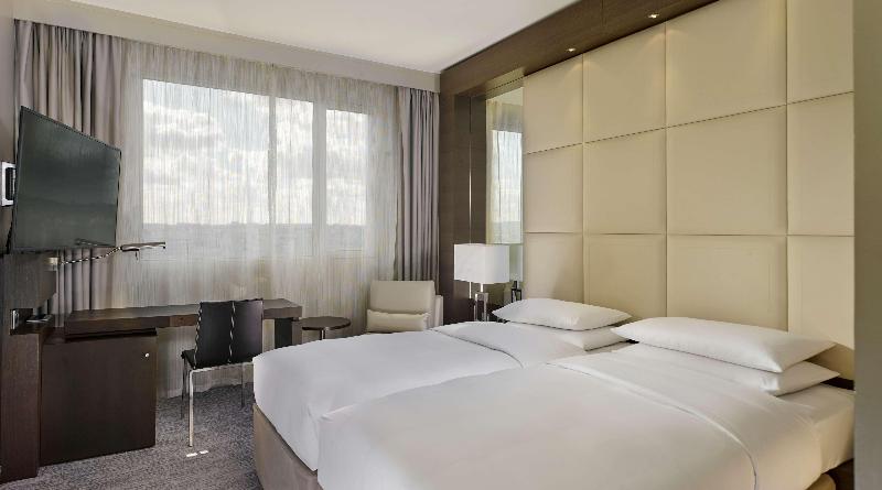 اتاق استاندارد, Hyatt Regency Paris Etoile