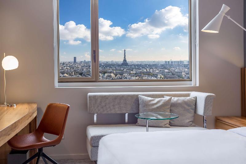 اتاق کلاب, Hyatt Regency Paris Etoile
