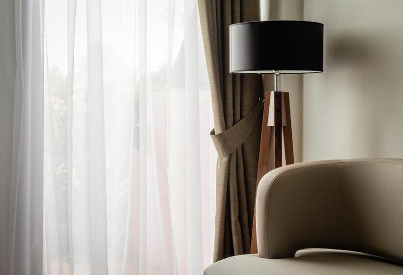 Номер Superior с Террасой, Torremirona Golf & Spa