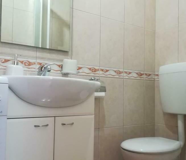 استودیو استاندارد با تخت کینگ, Apartman Mona