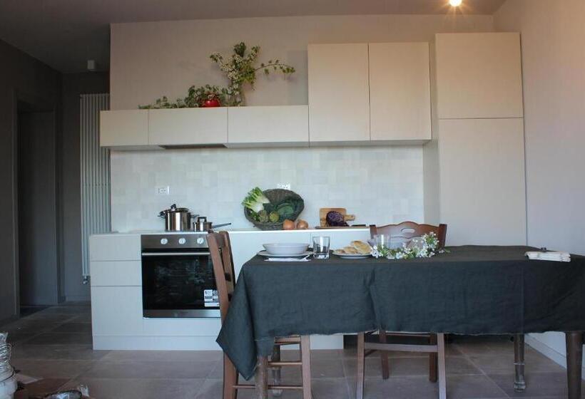 Апартаменты 2 Спальни, Agriturismo Qui E Ora