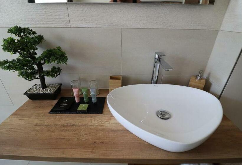 سوییت جونیور, Baobab Suites