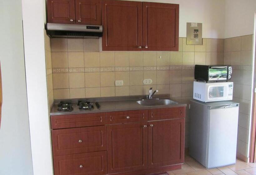 آپارتمان 1 خوابه, Marfi Inn
