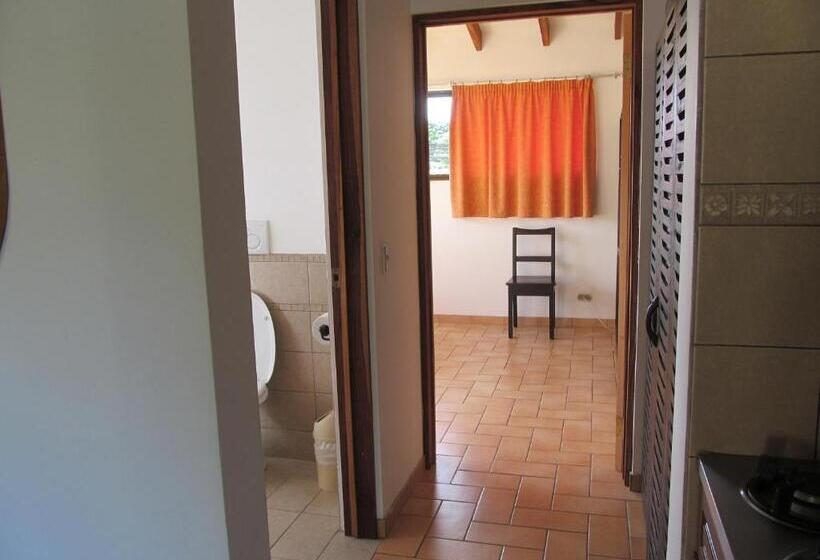 آپارتمان 1 خوابه, Marfi Inn