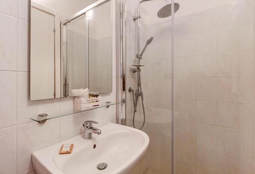 Номер Basic, Artemisia Negli Ulivi B&b
