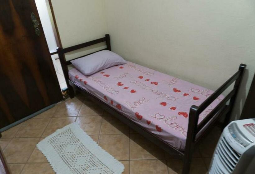 מיטה בחדר משותף, Casa & Hospedagem Carol