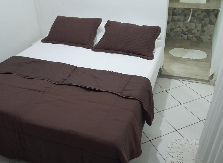 סוויטה, Casa & Hospedagem Carol