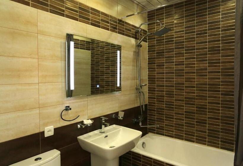 اتاق استاندارد, Guest House Pirosmani 60