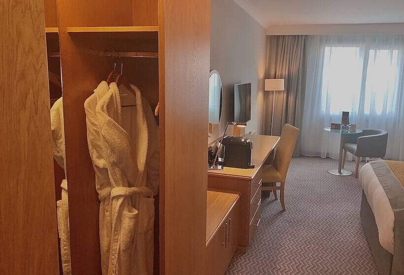 Номер Стандарт, Maldron Hotel, Newlands Cross